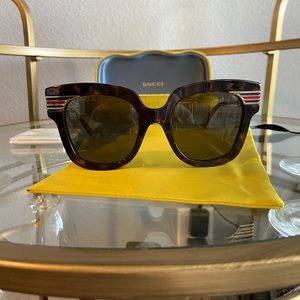 Brand New Authentic Gucci Sunglasses